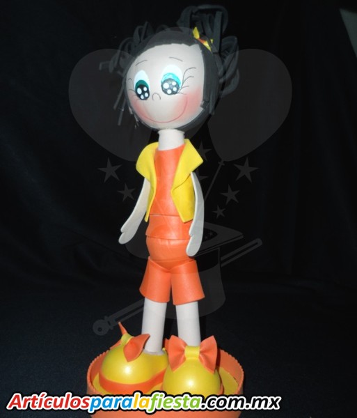 FUFUCHA MUÑECA CON SHORTS NARANJA