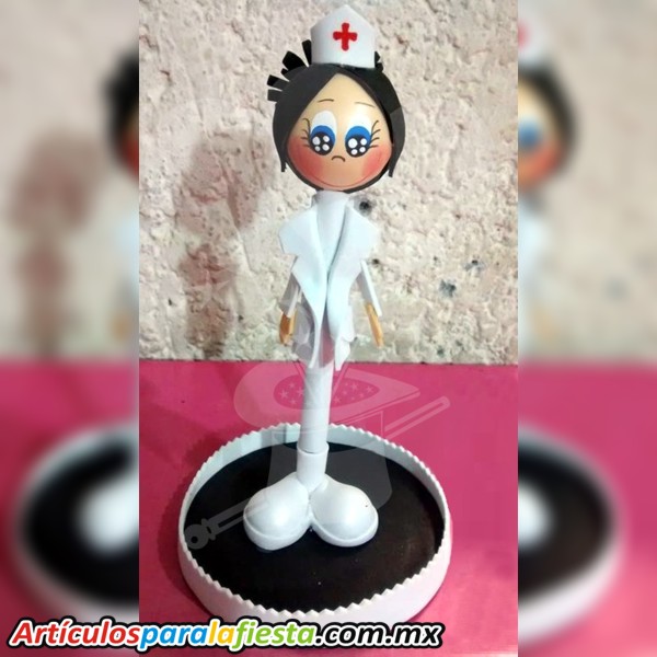 FUFUCHA PLUMA ENFERMERA