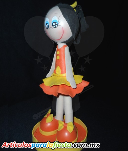 FUFUCHA MUÑECA ROPA NARANJA