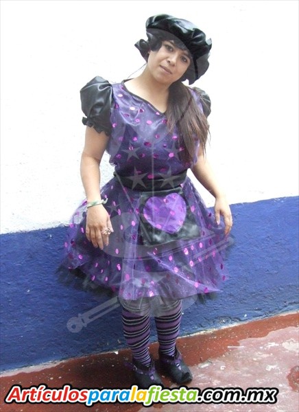 DISFRAZ DE CAPA MORADA