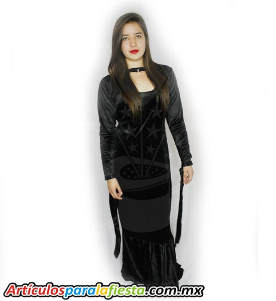 Disfraz para día de muertos de Morticia Adams