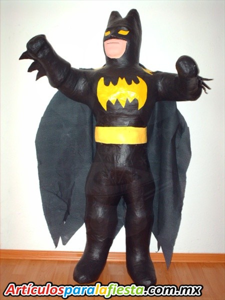 PIÑATA FIGURA BATMAN NEGRO