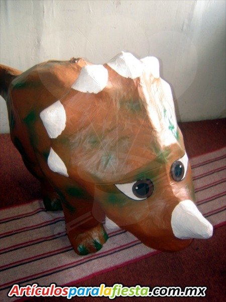 PIÑATA FIGURA DE TRICERATOPS