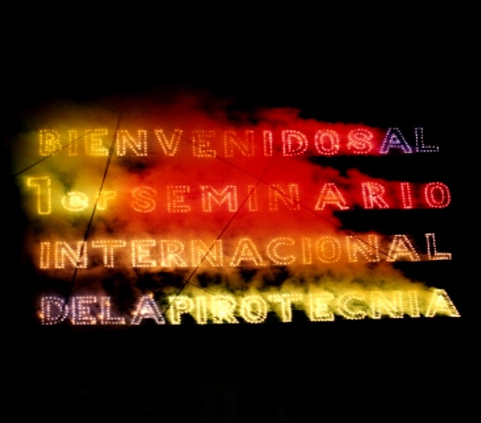 LETRAS EN PIROTECNIA